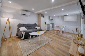 IMMOGROOM - Renovated - Fully equipped - Terrace - AC- Parking